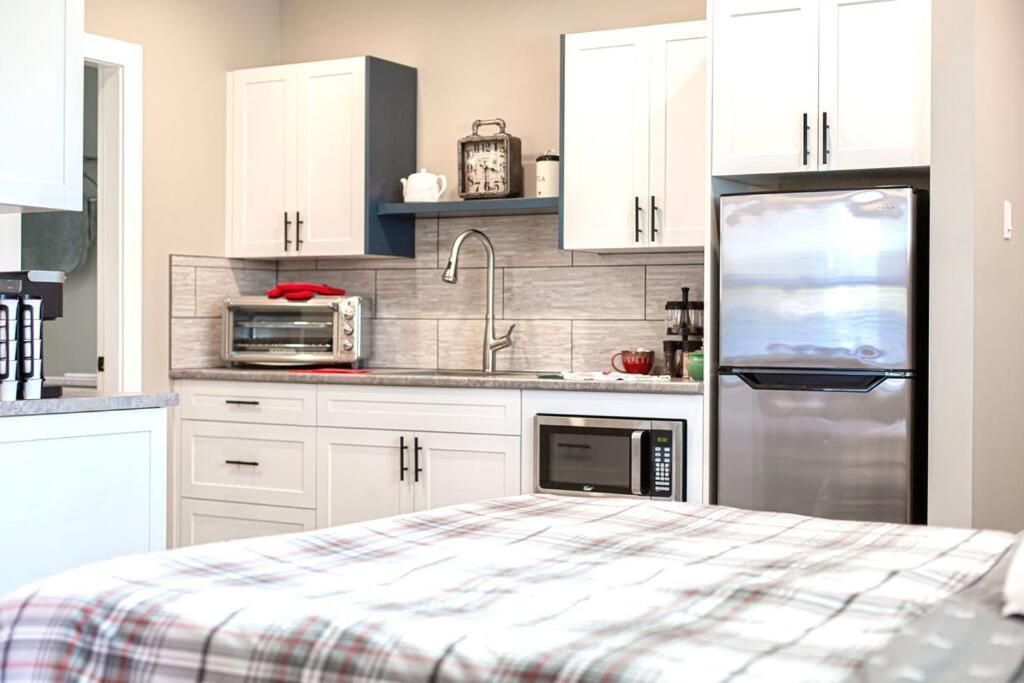 Raincoast Retreat At Shawnigan Lake! Dış mekan fotoğraf